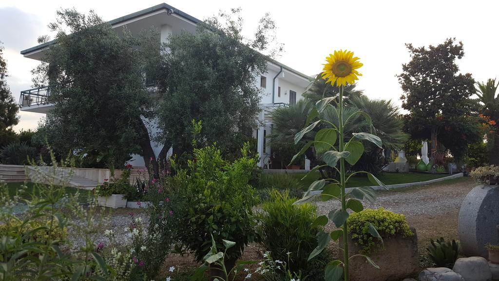 Agriturismo Donna Clementina Villa Castellaneta Marina Eksteriør billede