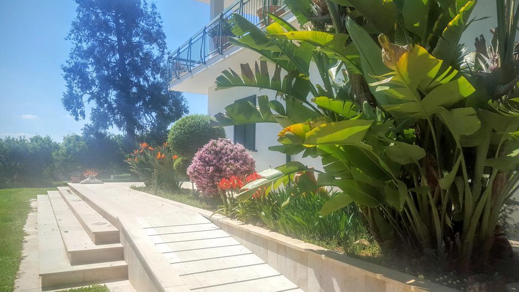 Agriturismo Donna Clementina Villa Castellaneta Marina Eksteriør billede